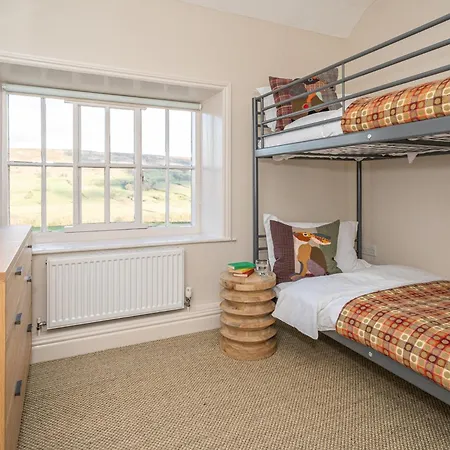 4 Bed In North York Moors National Park 75301 Rosedale Abbey